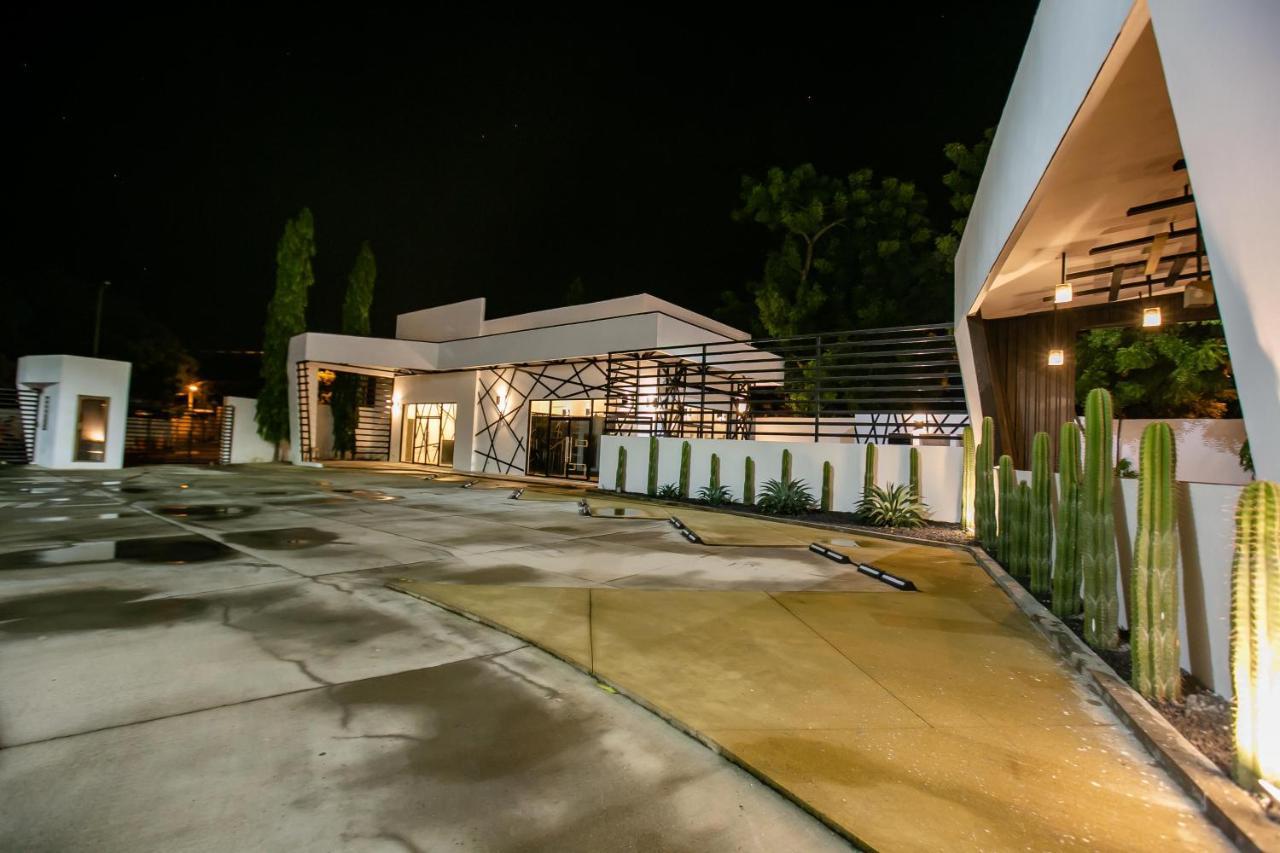 D' La Torre Hotel Managua Exteriör bild
